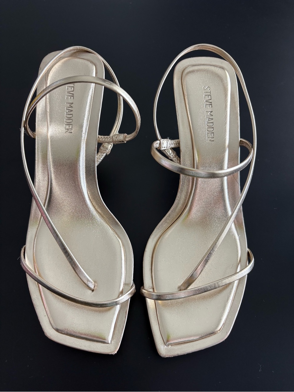 Steve Madden Metallic Gold Strappy Sandals size 6
